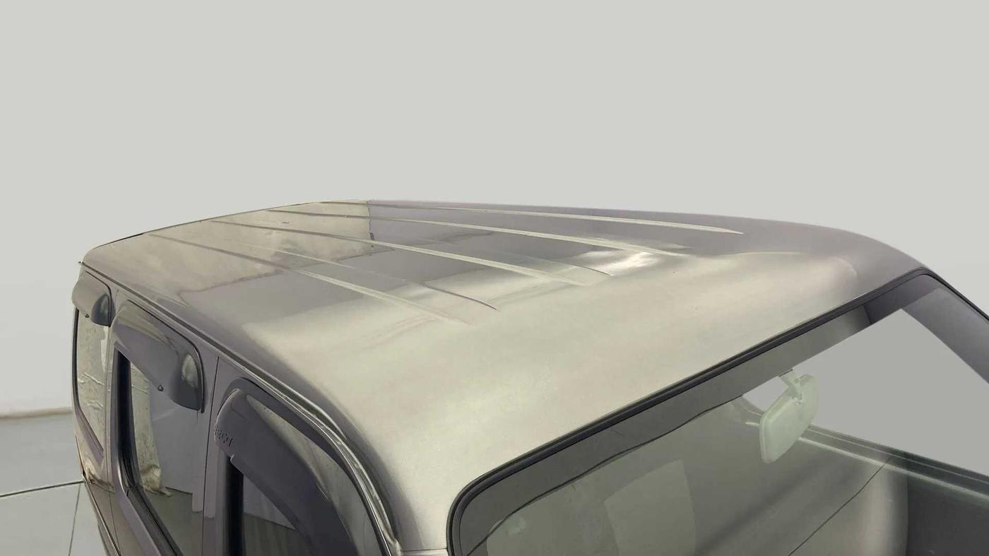 2018 Maruti Eeco 7 STR, Petrol, Manual, 25,745 km, Roof