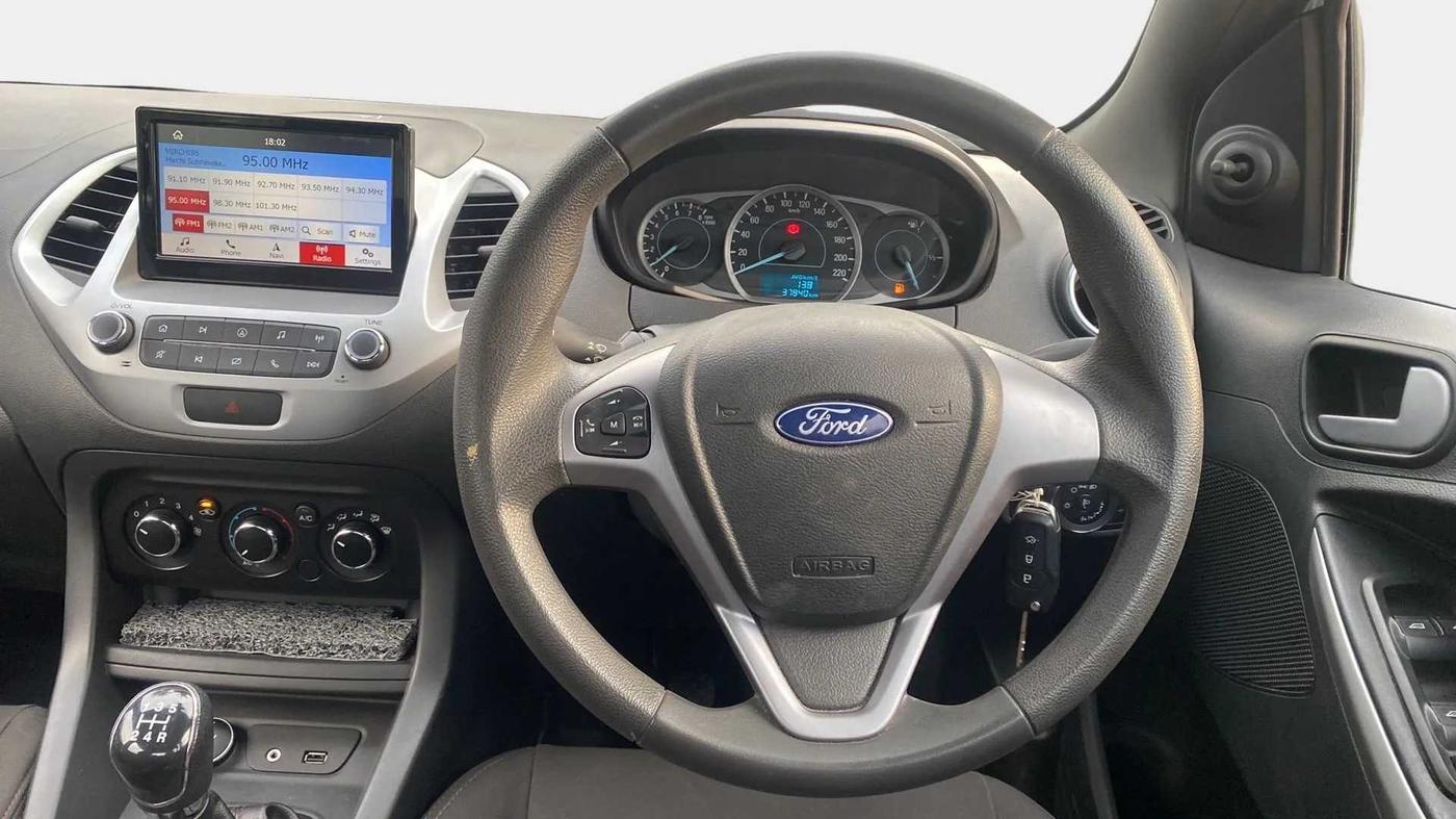 2018 Ford FREESTYLE TREND 1.2 PETROL, Petrol, Manual, 37,838 km, Steering Wheel Close Up