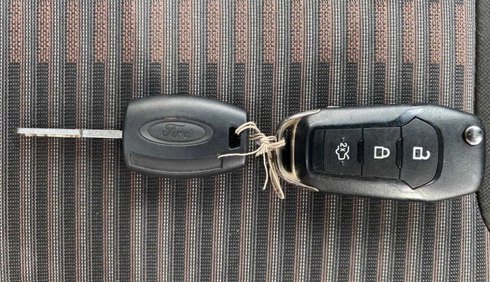 2018 Ford FREESTYLE TREND 1.2 PETROL, Petrol, Manual, 37,838 km, Key Close Up