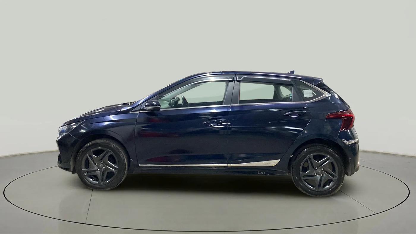2022 Hyundai NEW I20 Sportz 1.2 IVT, Petrol, Automatic, 8,477 km, Left Side