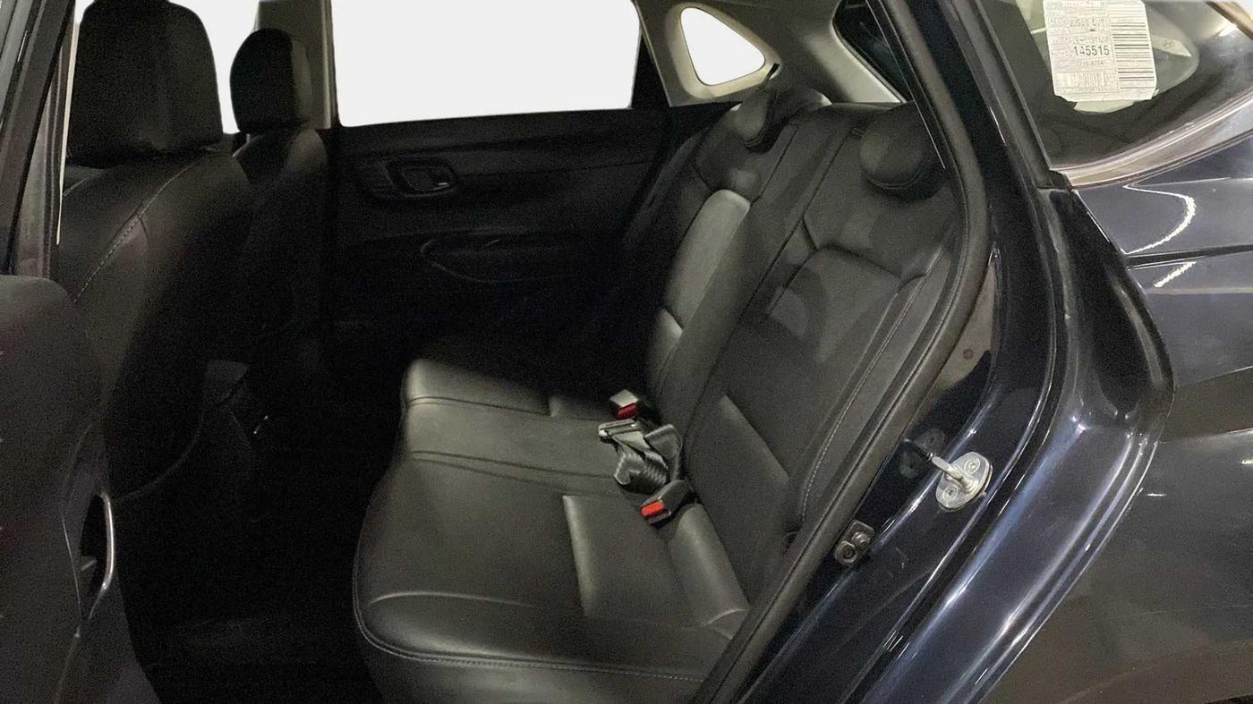 2022 Hyundai NEW I20 Sportz 1.2 IVT, Petrol, Automatic, 8,477 km, Right Side Rear Door Cabin