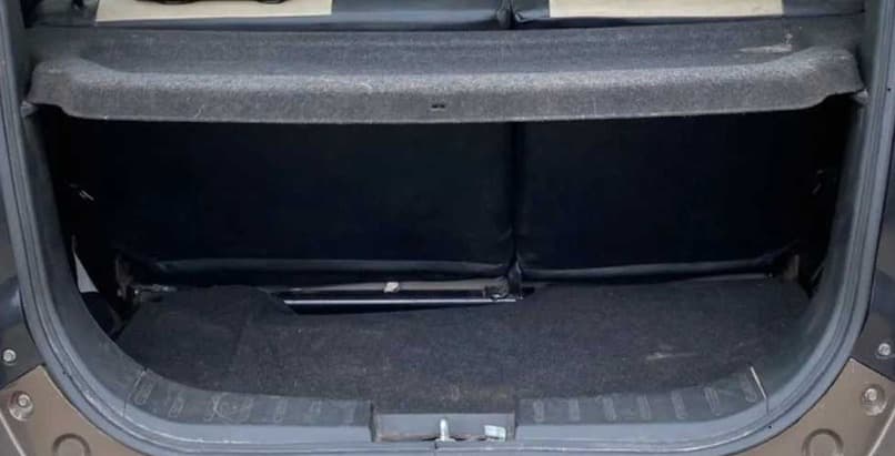 2015 Maruti Wagon R 1.0 VXI, Petrol, Manual, 49,070 km, Boot Inside