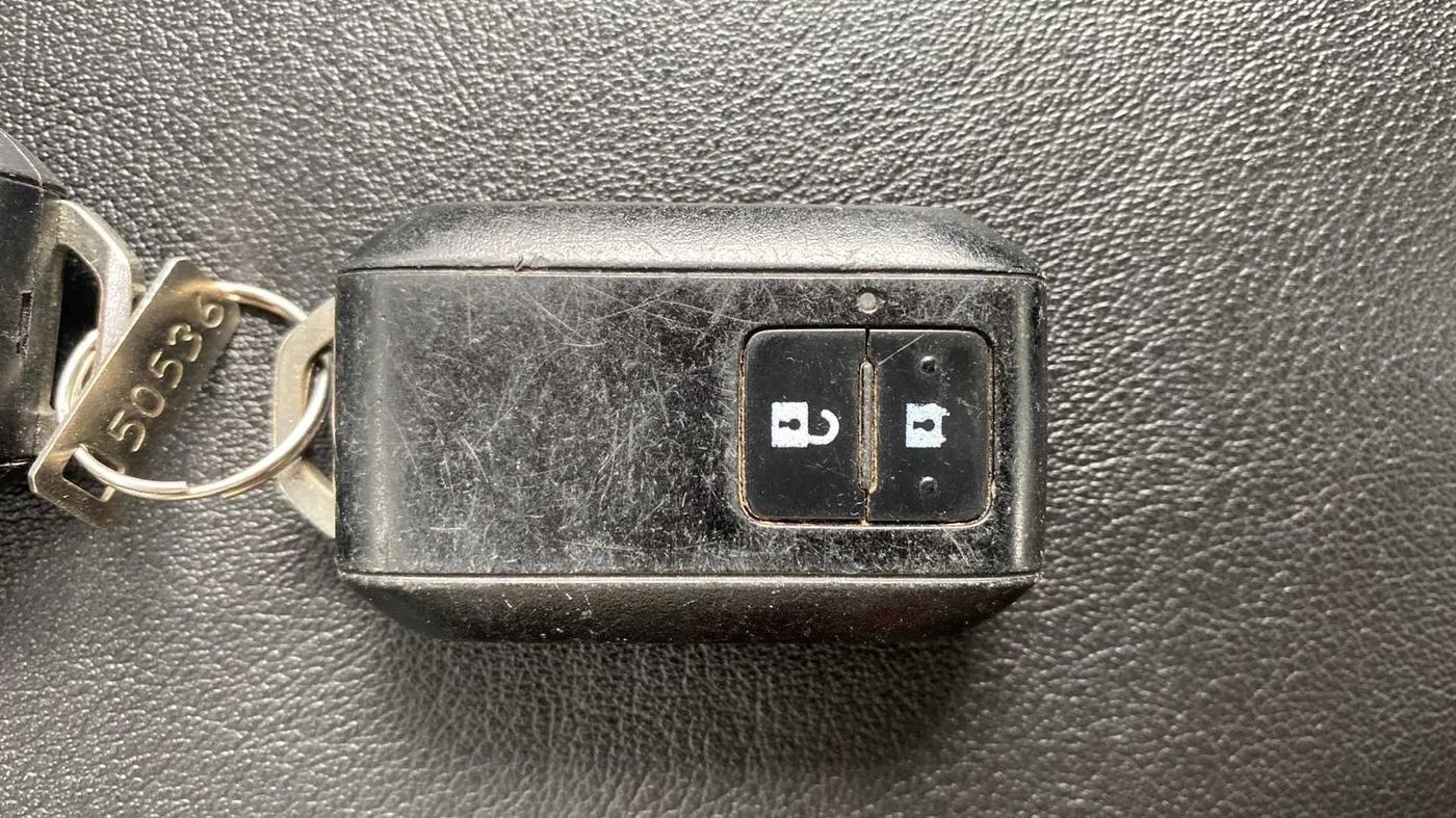 2019 Maruti Baleno ZETA PETROL 1.2, Petrol, Manual, 54,029 km, Key Close Up