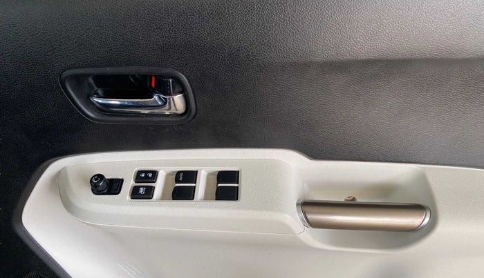 2018 Maruti IGNIS ZETA 1.2 AMT, Petrol, Automatic, 61,420 km, Driver Side Door Panels Control