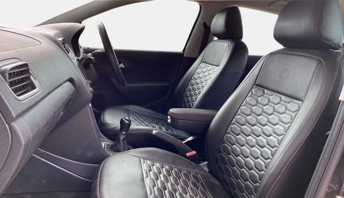 2021 Volkswagen Polo HIGHLINE 1.0L, Petrol, Manual, 70,445 km, Right Side Front Door Cabin