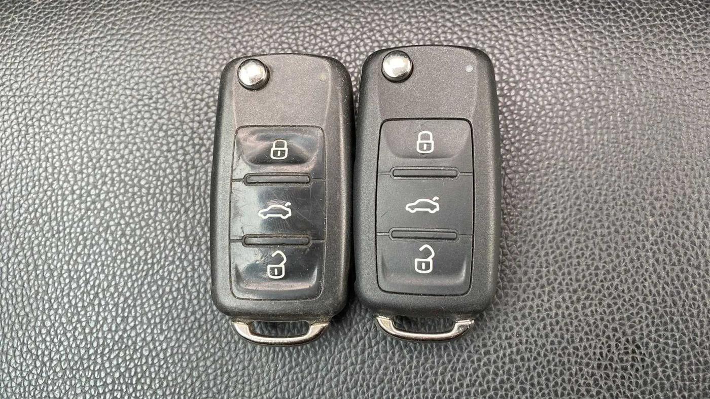2021 Volkswagen Polo HIGHLINE 1.0L, Petrol, Manual, 70,445 km, Key Close Up