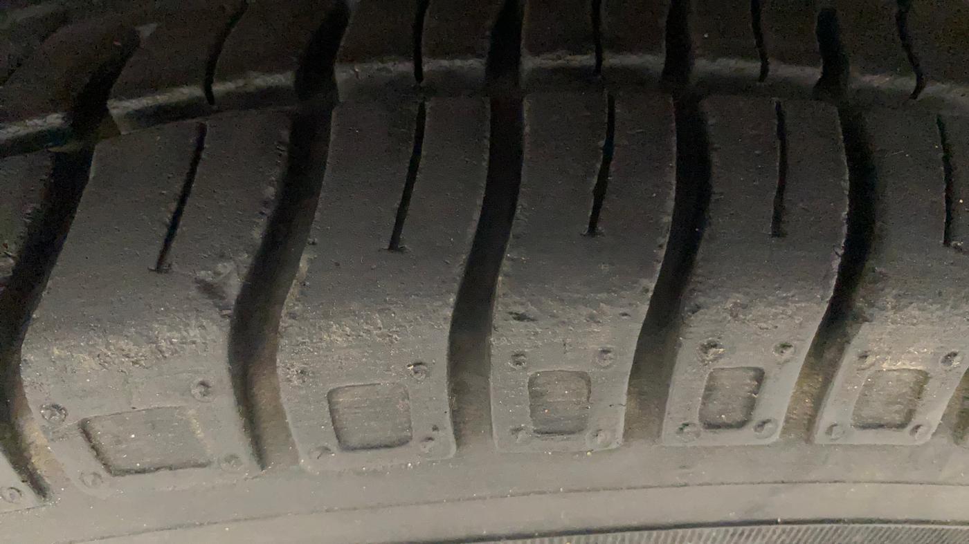 2017 Maruti Alto 800 LXI, Petrol, Manual, 23,280 km, Right Rear Tyre Tread