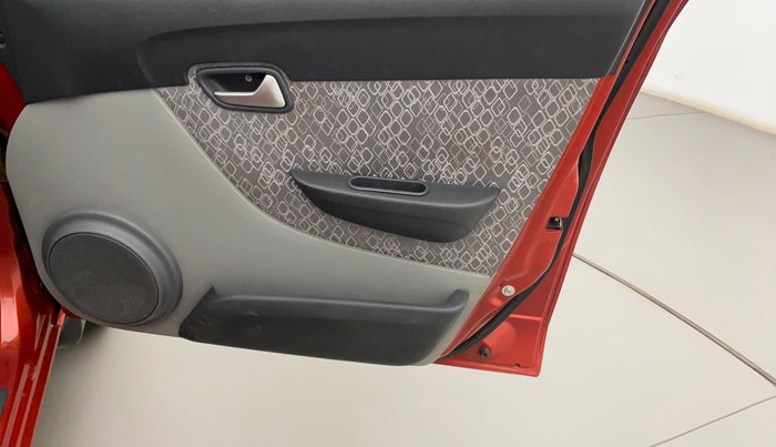 2017 Maruti Alto 800 LXI, Petrol, Manual, 23,280 km, Driver Side Door Panels Control