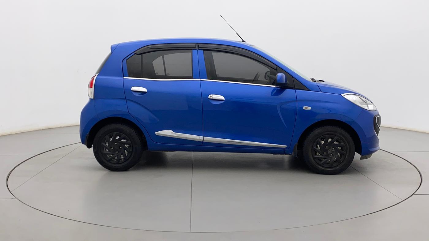 2020 Hyundai NEW SANTRO MAGNA, Petrol, Manual, 17,080 km, Right Side View