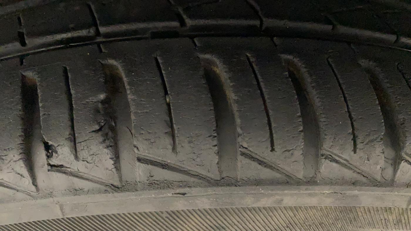 2020 Hyundai NEW SANTRO MAGNA, Petrol, Manual, 17,080 km, Left Front Tyre Tread