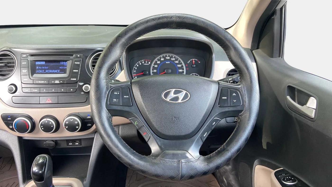 2014 Hyundai Grand i10 ASTA AT 1.2 KAPPA VTVT, Petrol, Automatic, 85,649 km, Steering Wheel Close Up