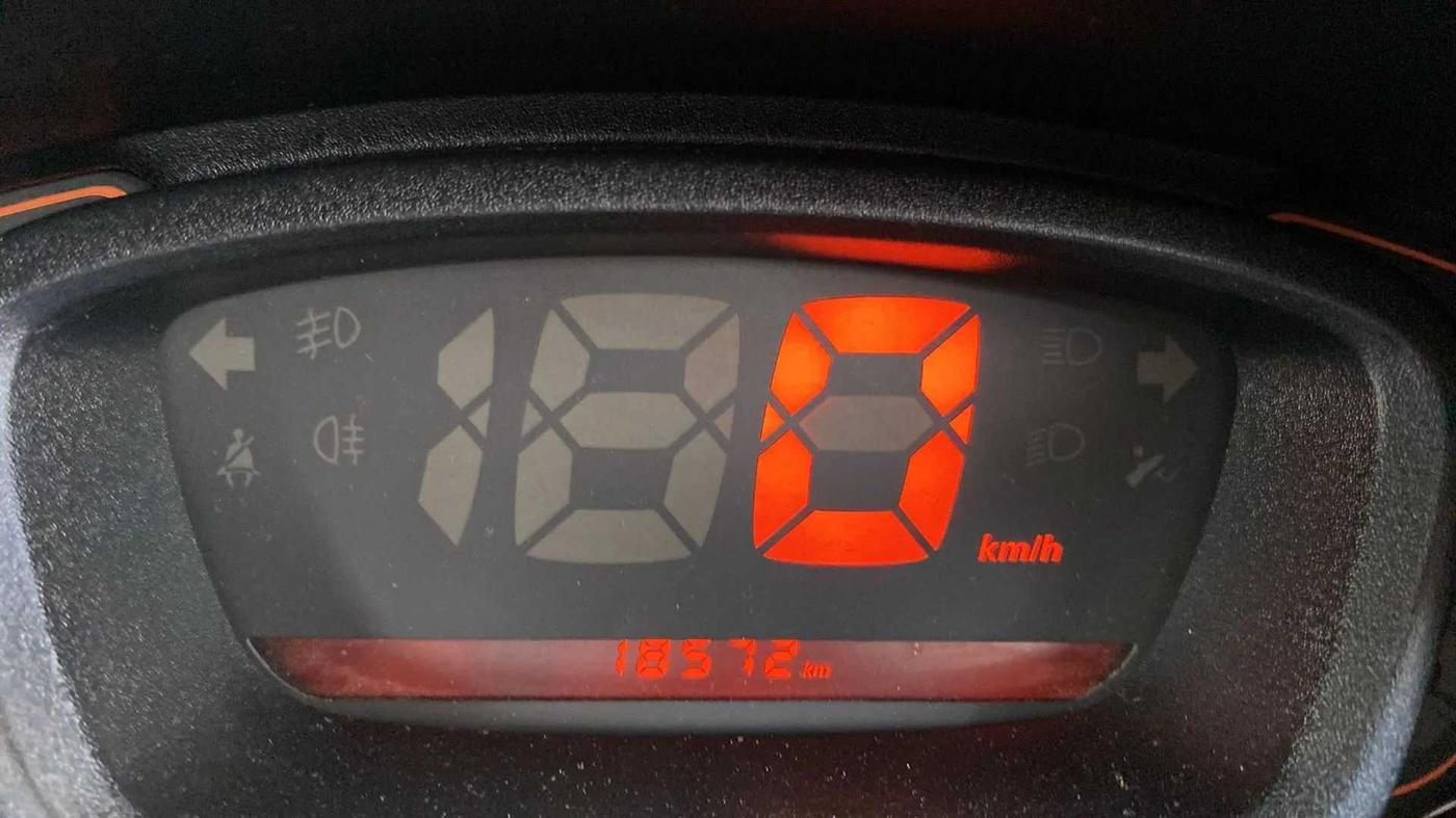 2016 Renault Kwid RXL, Petrol, Manual, 18,573 km, Odometer Image