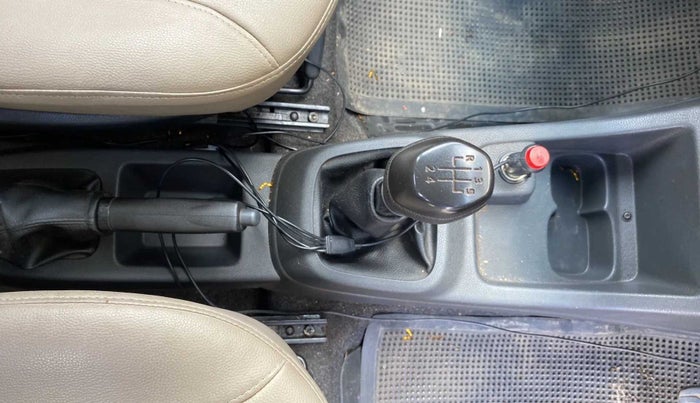 2016 Renault Kwid RXL, Petrol, Manual, 18,573 km, Gear Lever