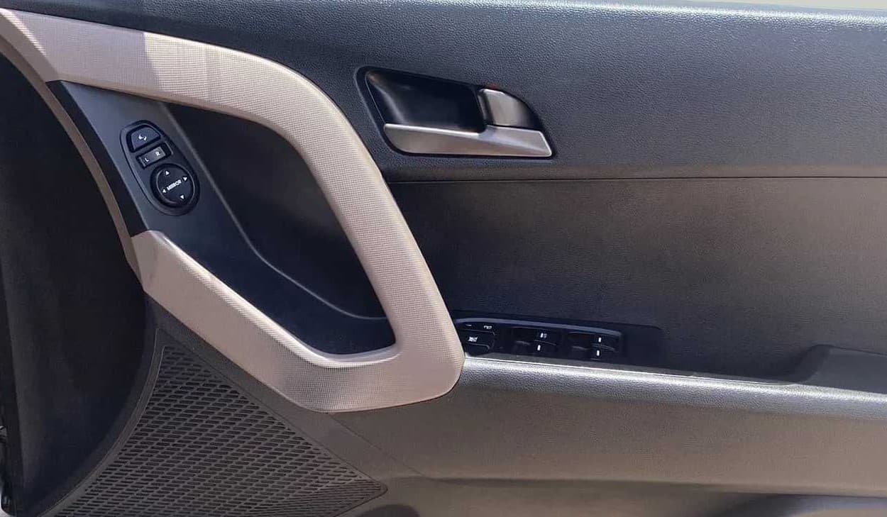 2018 Hyundai Creta SX PLUS 1.6 PETROL, Petrol, Manual, 61,103 km, Driver Side Door Panels Control