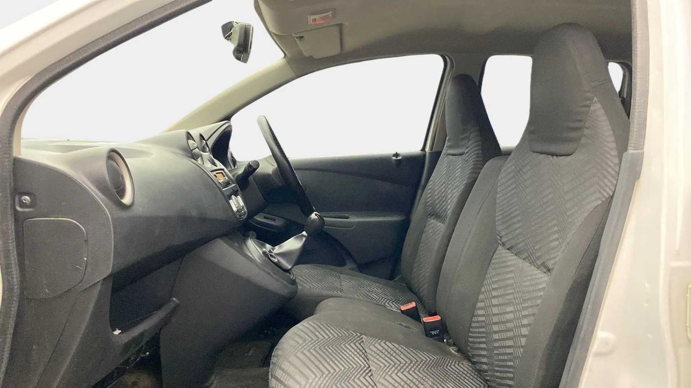 2018 Datsun Go Plus T, CNG, Manual, 46,921 km, Right Side Front Door Cabin