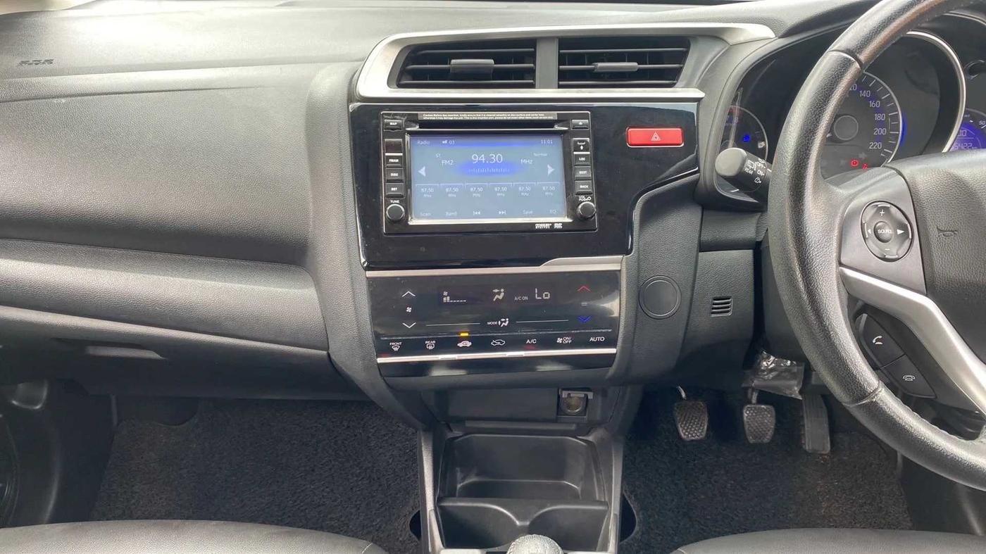 2016 Honda Jazz 1.2L I-VTEC VX, Petrol, Manual, 65,465 km, Air Conditioner