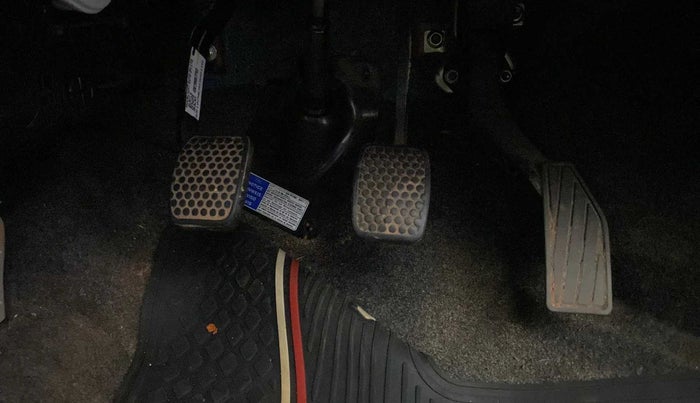 2022 Maruti Alto LXI O, Petrol, Manual, 30,023 km, Pedals