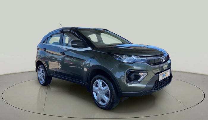 2022 Tata NEXON XMA SUNROOF PETROL, Petrol, Automatic, 31,932 km, SRP