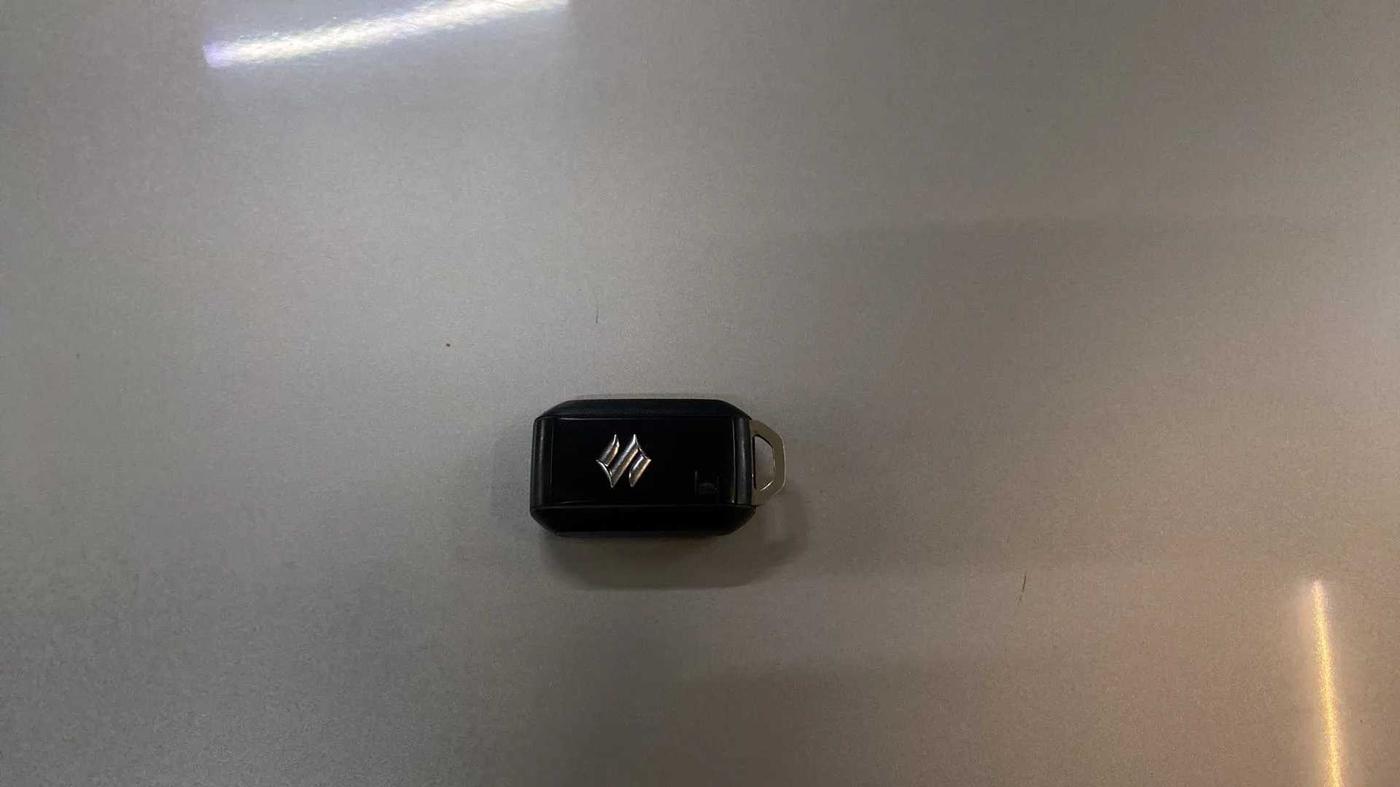 2021 Maruti Swift ZXI, Petrol, Manual, 39,153 km, Key Close Up
