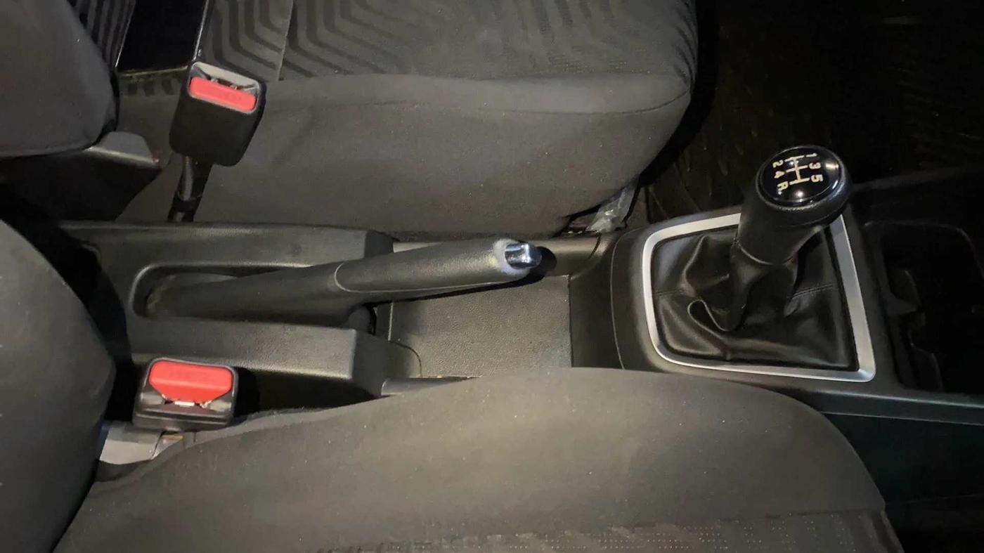2021 Maruti Swift ZXI, Petrol, Manual, 39,153 km, Gear Lever