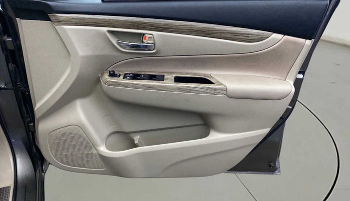 2021 Maruti Ciaz ALPHA  AT 1.5 SHVS PETROL, Petrol, Automatic, 19,014 km, Driver Side Door Panels Control