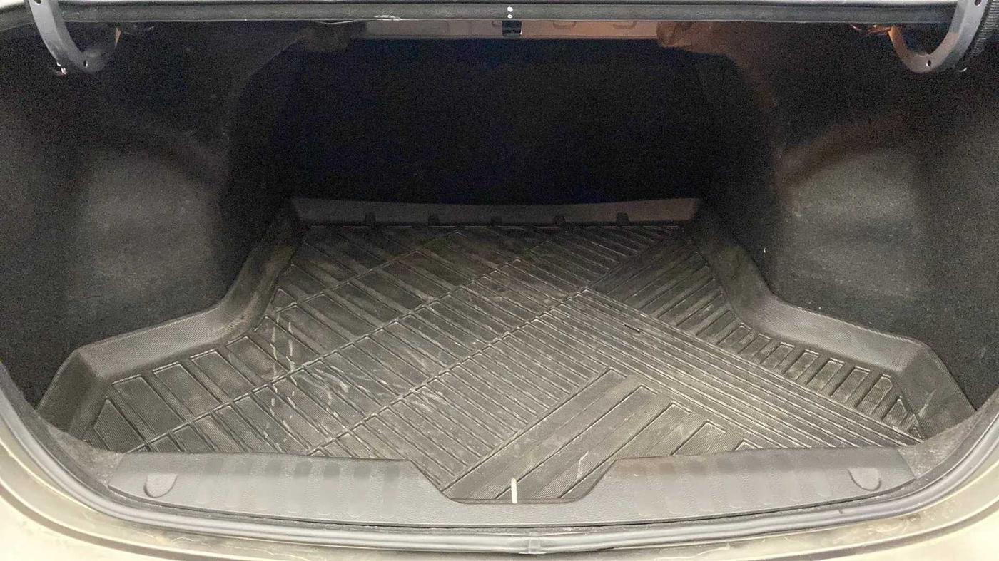 2021 Maruti Ciaz ALPHA  AT 1.5 SHVS PETROL, Petrol, Automatic, 19,014 km, Boot Inside