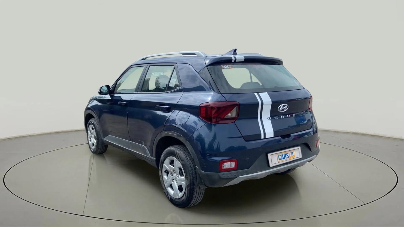 2021 Hyundai VENUE S+ 1.2, Petrol, Manual, 19,907 km, Left Back Diagonal