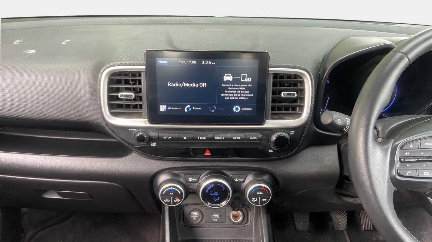 2021 Hyundai VENUE S+ 1.2, Petrol, Manual, 19,907 km, Air Conditioner