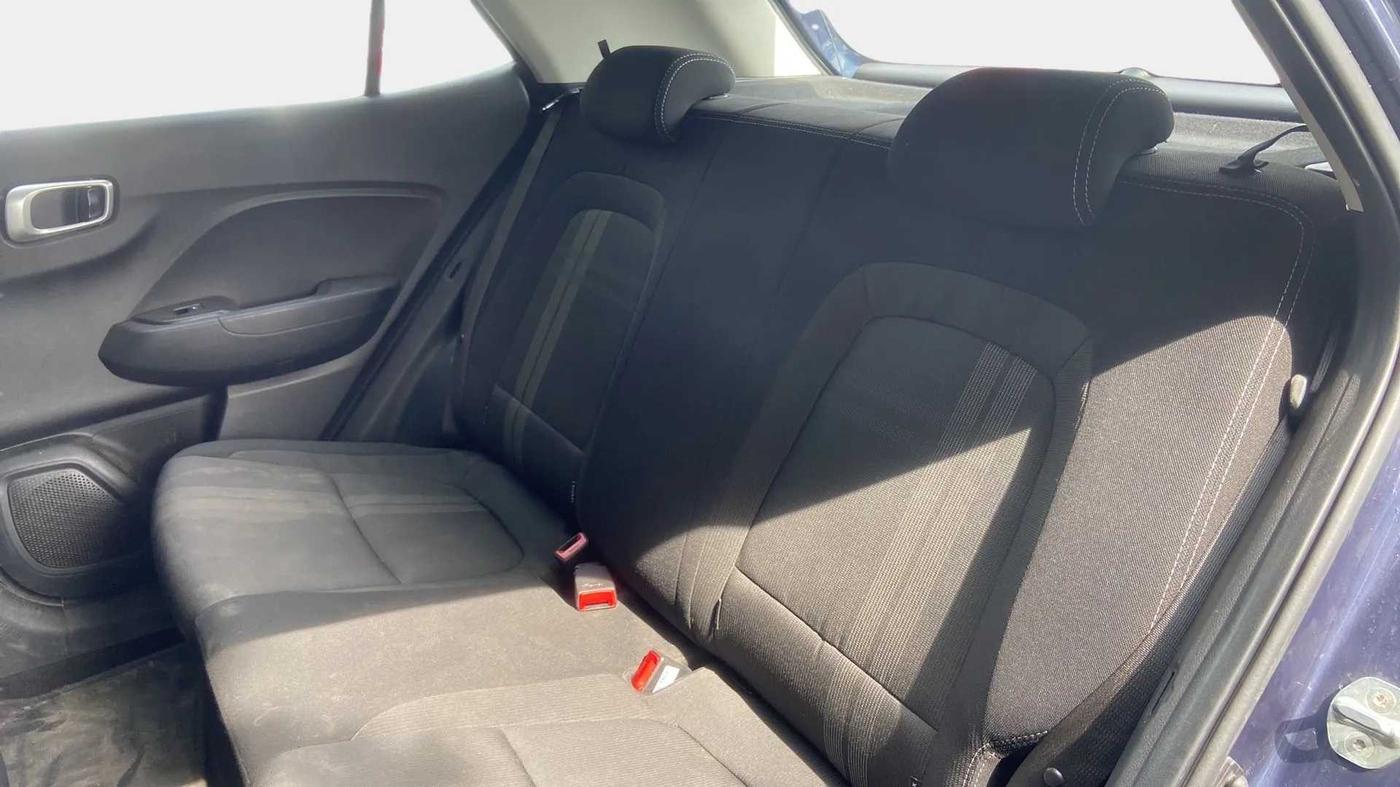 2021 Hyundai VENUE S+ 1.2, Petrol, Manual, 19,907 km, Right Side Rear Door Cabin