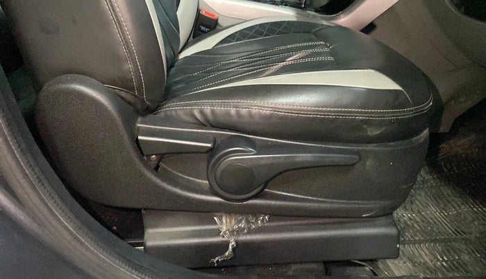 2019 Tata NEXON XZA PLUS DIESEL, Diesel, Automatic, 39,700 km, Driver Side Adjustment Panel