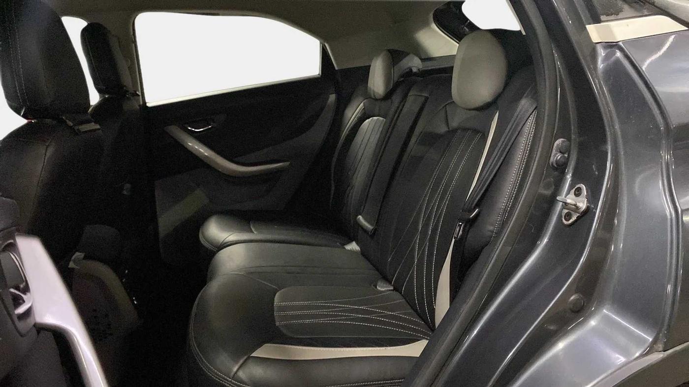 2019 Tata NEXON XZA PLUS DIESEL, Diesel, Automatic, 39,700 km, Right Side Rear Door Cabin