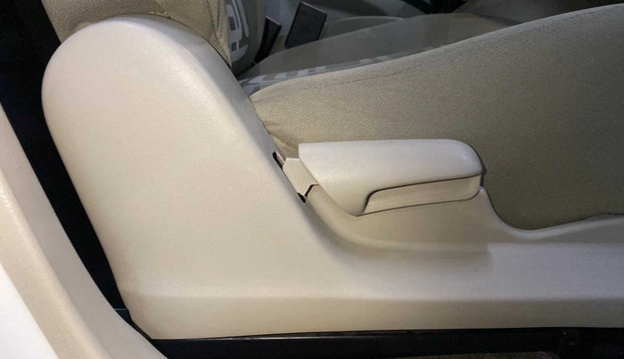 2019 Maruti Celerio ZXI, Petrol, Manual, 50,627 km, Driver Side Adjustment Panel