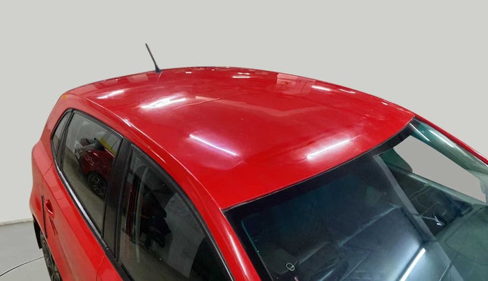 2015 Volkswagen Polo COMFORTLINE 1.2L, Petrol, Manual, 66,488 km, Roof