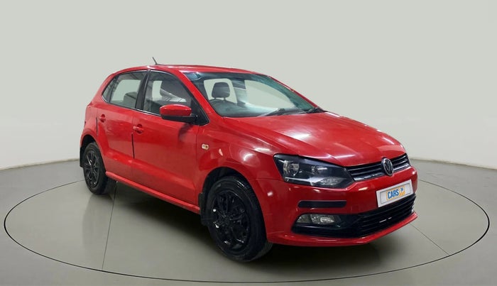 2015 Volkswagen Polo COMFORTLINE 1.2L, Petrol, Manual, 66,488 km, Right Front Diagonal