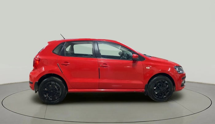 2015 Volkswagen Polo COMFORTLINE 1.2L, Petrol, Manual, 66,488 km, Right Side View