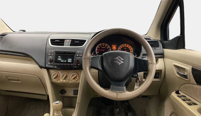 2014 Maruti Ertiga VXI, Petrol, Manual, 123 km, Steering Wheel Close Up