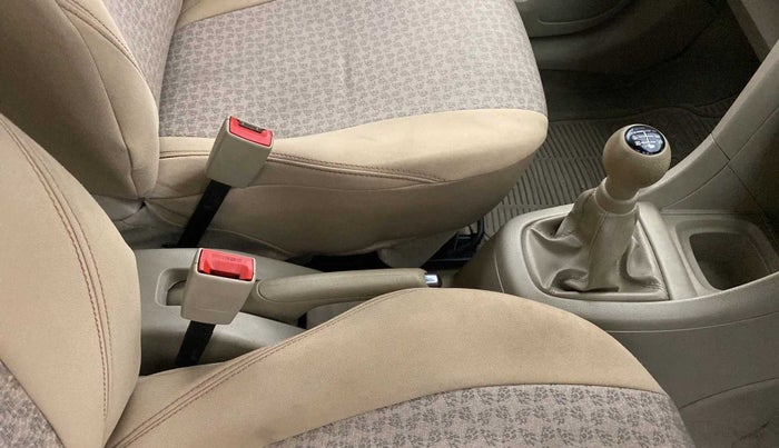 2014 Maruti Ertiga VXI, Petrol, Manual, 123 km, Gear Lever