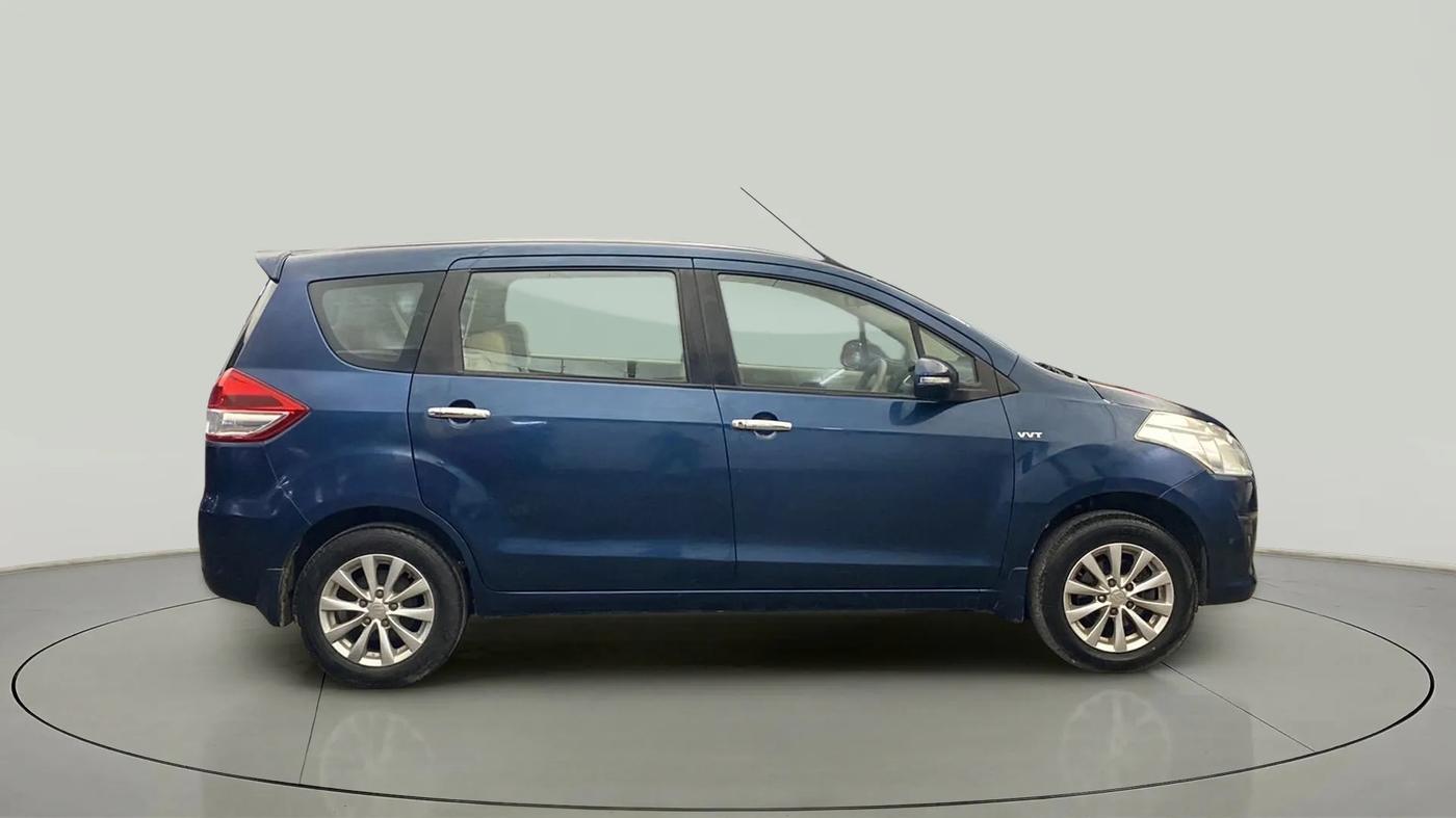 2014 Maruti Ertiga VXI, Petrol, Manual, 123 km, Right Side View