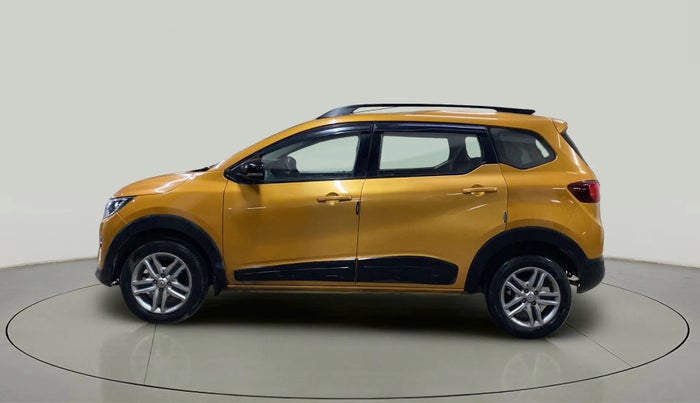 2022 Renault TRIBER RXZ AMT, Petrol, Automatic, 55,853 km, Left Side