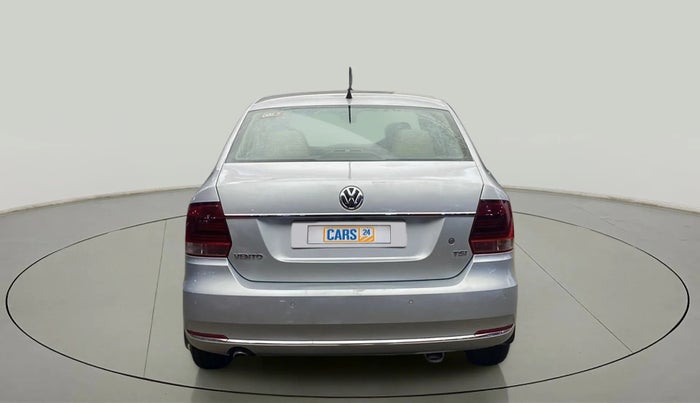 2017 Volkswagen Vento HIGHLINE PLUS 1.2 AT 16 ALLOY, Petrol, Automatic, 43,316 km, Back/Rear