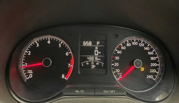 2017 Volkswagen Vento HIGHLINE PLUS 1.2 AT 16 ALLOY, Petrol, Automatic, 43,316 km, Odometer Image