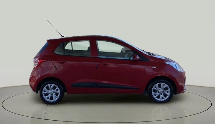 2017 Hyundai Grand i10 SPORTZ 1.2 KAPPA VTVT, Petrol, Manual, 15,497 km, Right Side View