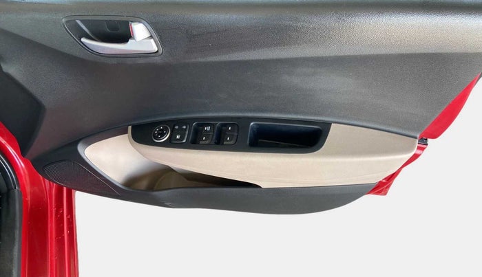 2017 Hyundai Grand i10 SPORTZ 1.2 KAPPA VTVT, Petrol, Manual, 15,497 km, Driver Side Door Panels Control