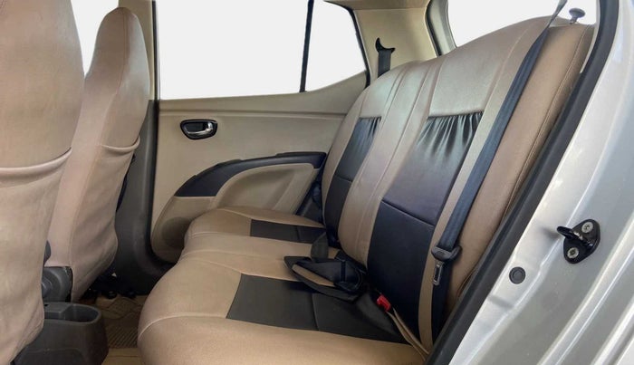 2013 Hyundai i10 MAGNA 1.2, Petrol, Manual, 80,394 km, Right Side Rear Door Cabin