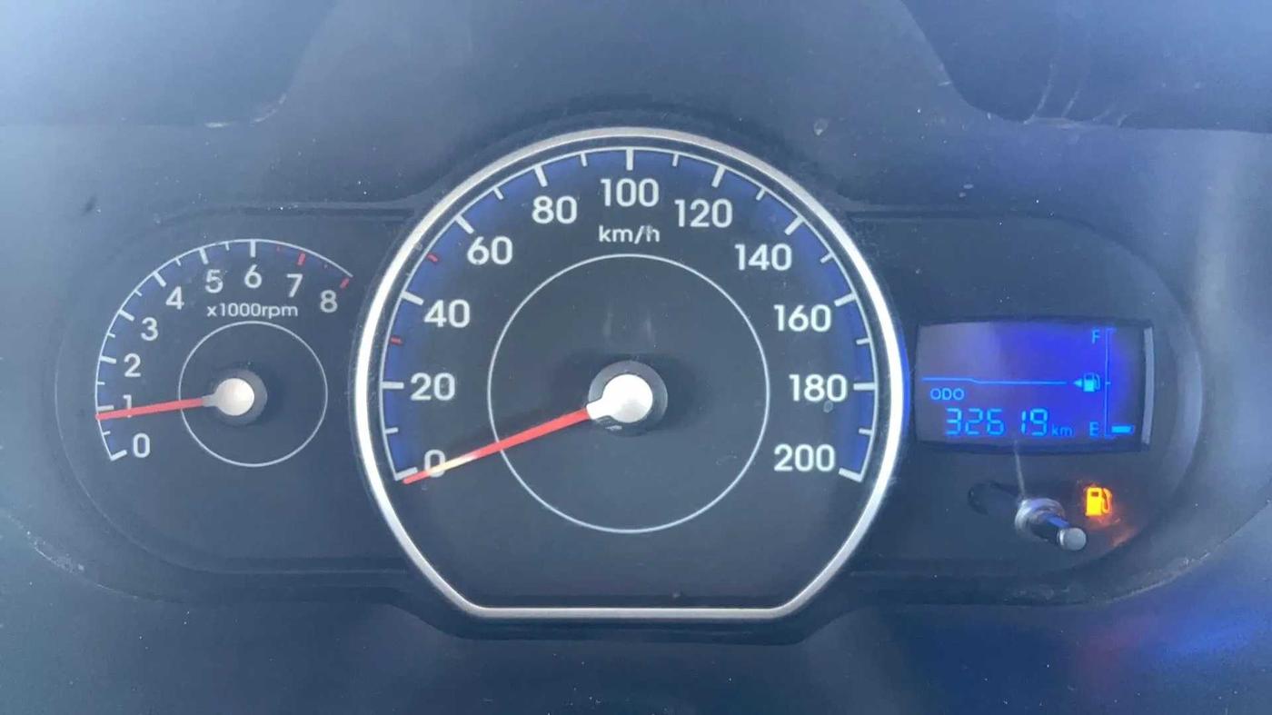 2012 Hyundai i10 SPORTZ 1.2, Petrol, Manual, 32,624 km, Odometer Image