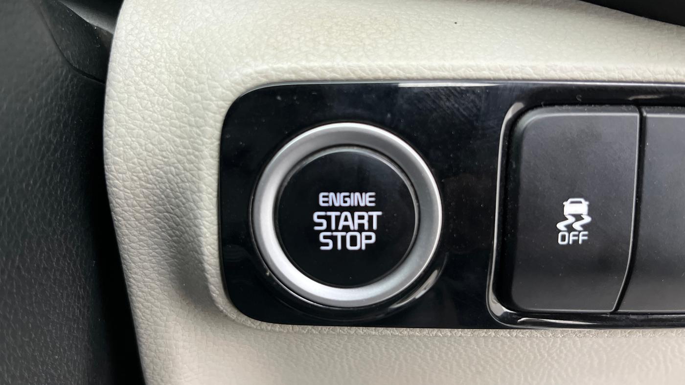 2022 KIA SONET HTX 1.0 IMT, Petrol, Manual, 41,476 km, Keyless Start/ Stop Button