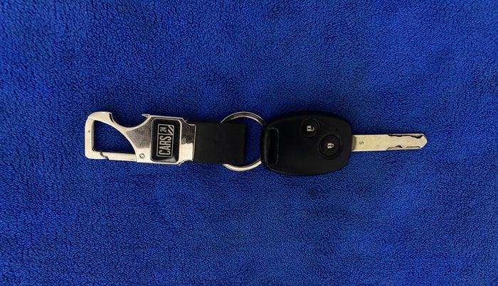 2013 Honda Amaze 1.2L I-VTEC S, Petrol, Manual, 79,335 km, Key Close Up