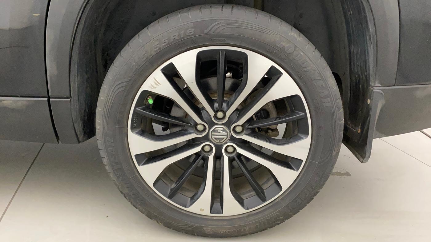 2021 MG HECTOR SHARP 1.5 PETROL CVT, Petrol, Automatic, 33,169 km, Left Rear Wheel