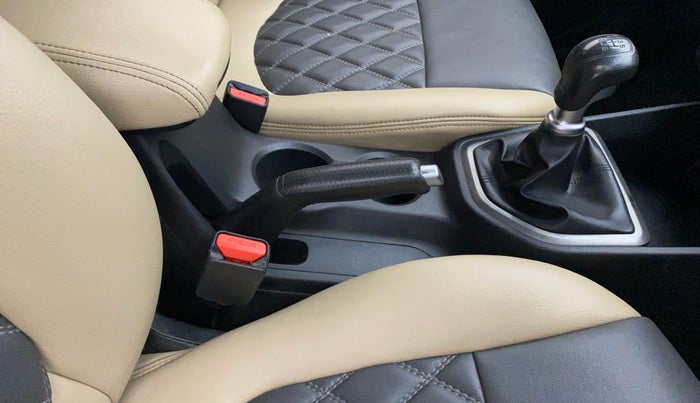 2016 Hyundai Creta SX PLUS 1.6 PETROL, Petrol, Manual, 76,804 km, Gear Lever