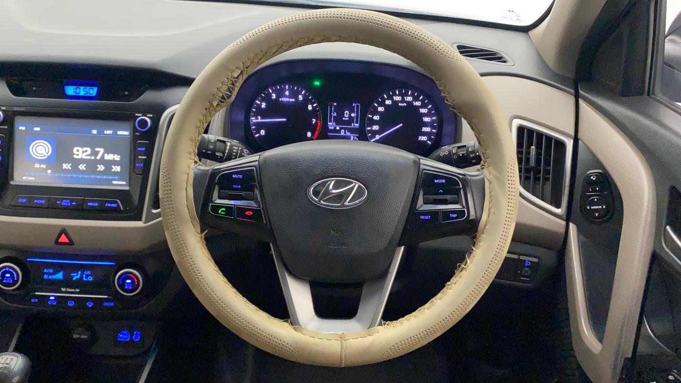 2016 Hyundai Creta SX PLUS 1.6 PETROL, Petrol, Manual, 76,804 km, Steering Wheel Close Up